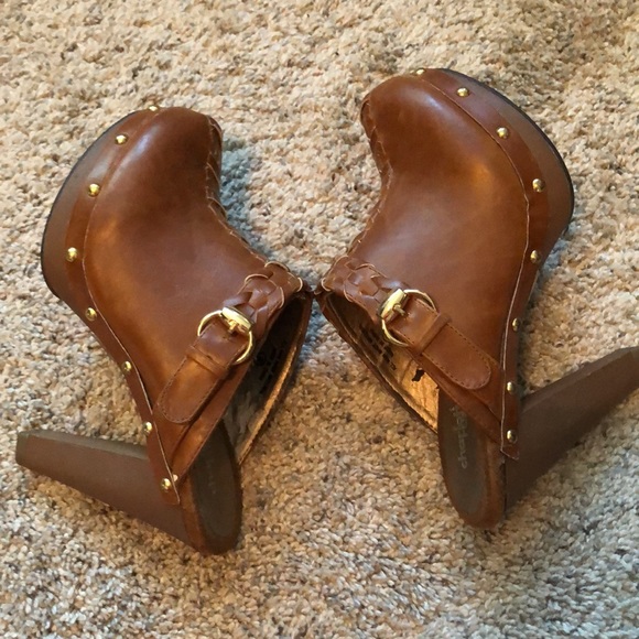 COPY - Brown high heel clogs/NWT - Picture 7 of 15